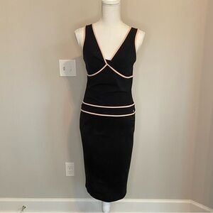 Authentic Chanel excellent vintage condition woman stretchable sleeveless blouse